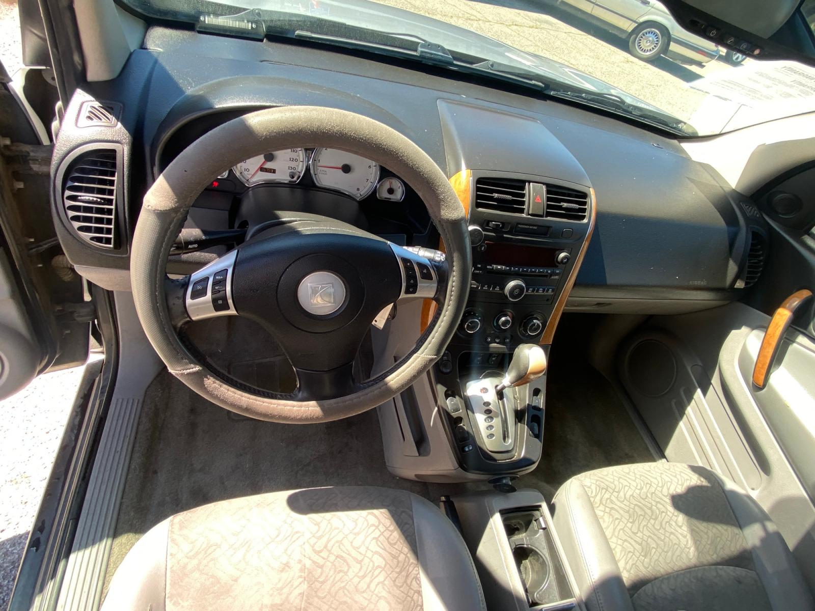 2006 /GREY Saturn Vue (5GZCZ534X6S) with an V6 3.5L engine, AUTOMATIC transmission, located at 44356 Date Ave., Lancaster, CA, 93534, (661) 945-6555, 34.688919, -118.139374 - Photo #2